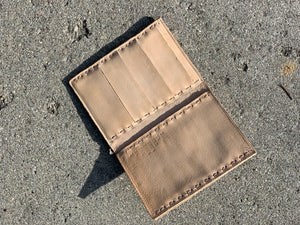 
                  
                    HANDSTITCH WALLET/ UNDYED
                  
                